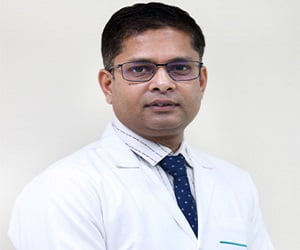 Dr Pawan Kumar Singh Bone Marrow Transplant Surgeon