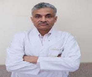 Dr Praveer agarwal interventional cardiologist in india